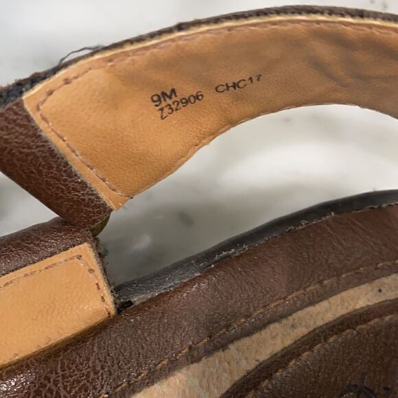 BOC by Born Brown Sandals 10M. Very little wear. - Picture 6 of 8